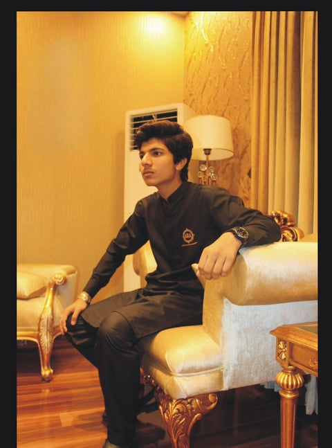 JET-BLACK-KURTA