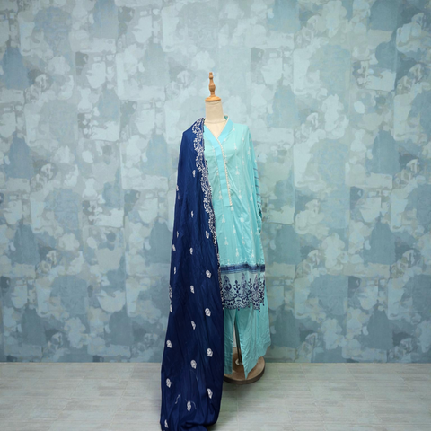 ICE BLUE 3PICES  SUIT WITH EMBORIDERY