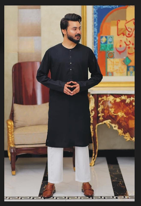 JET-BLACK-KURTA-WITH-WHITE-TROUSER
